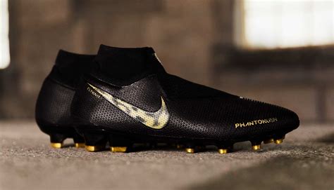 nike phantom zwart goud|Nike phantom gloed.